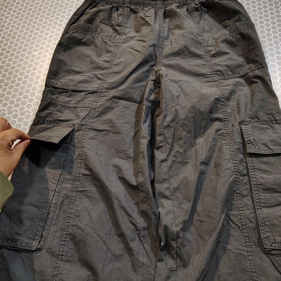Aerie Gray Hihg Waisted Go-For-It Baggy Cargo Pant 100%Cotton - Picture 10 of 14